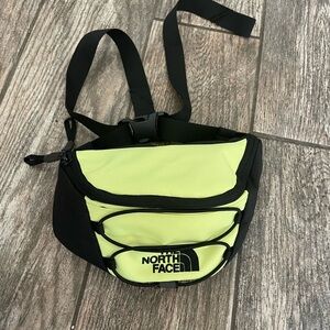 The North Face Belt Bag new with tags